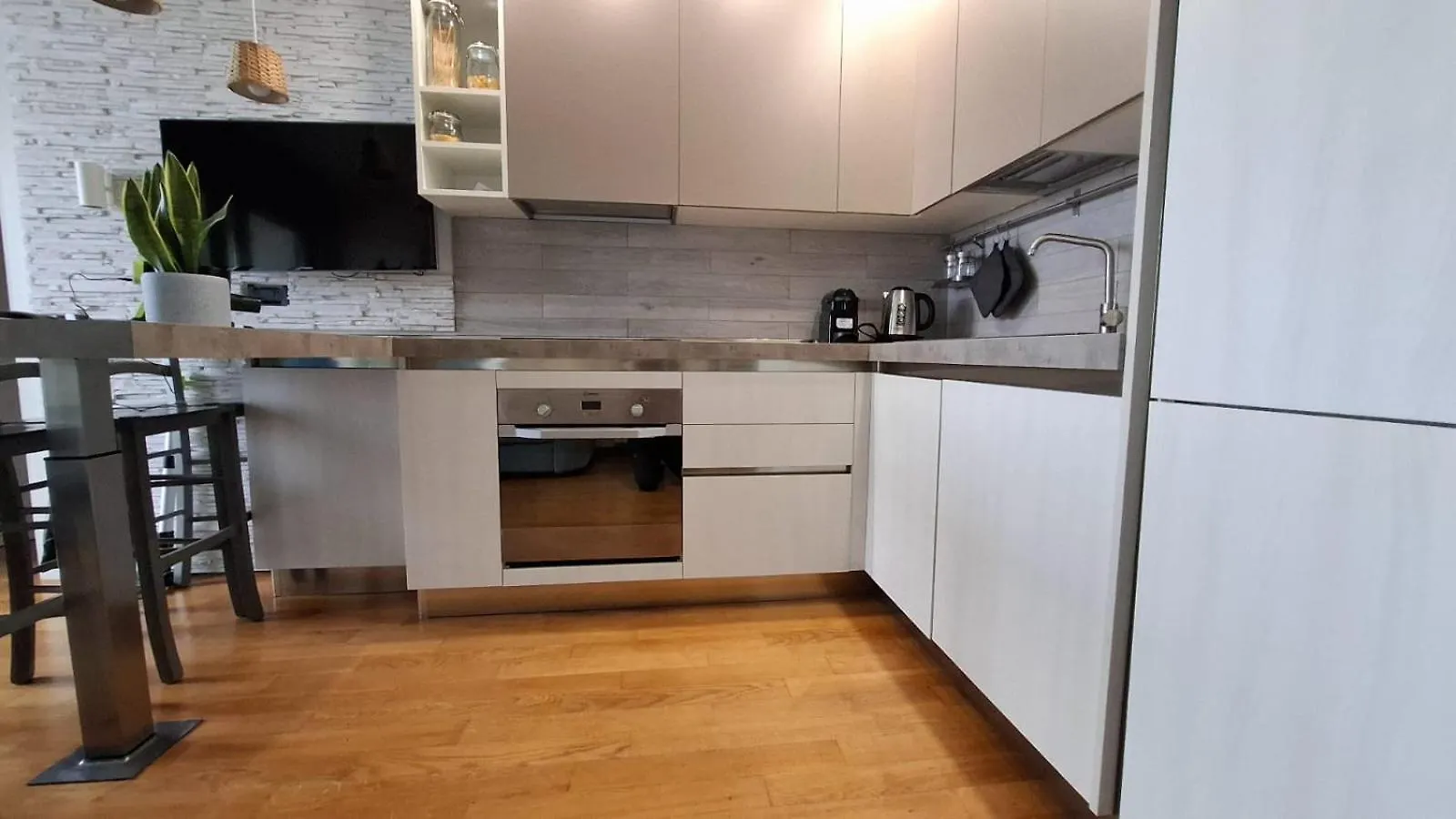 Torre Aurora Roma Apartment